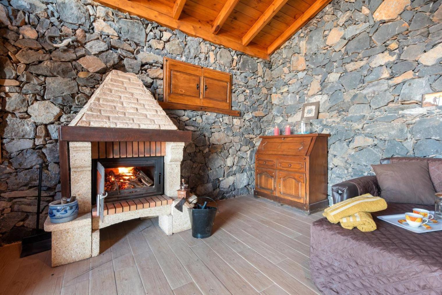 Гостевой дом Finca Rural House Tenerife Relax And Enjoy Санта-Урсула Экстерьер фото